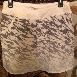 Nike Golf Tour Performance skort